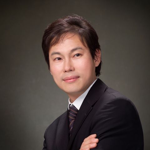 안녕하세요.
이민법만을 취급하는 오완석 변호사 사무실입니다.
저희 사무실은 이민법전반을 모두 다루며 
특히 투자비자(E-2)와 취업이민을 집중 취급하고 있습니다.
저렴한 변호사 비용, 신속하고 정확한 일처리, 친절한
법률서비스, 높은 케이스 성공률에 만족하실 겁니다.

▶ 이민법만 고수하는 오완석 변호사
▶ E-2, H-1B, 취업이민, 가족초청이민 전문
